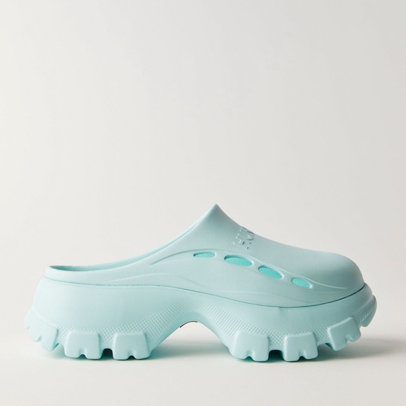 Hunter Bryce Clogs - Picture 3 of 12